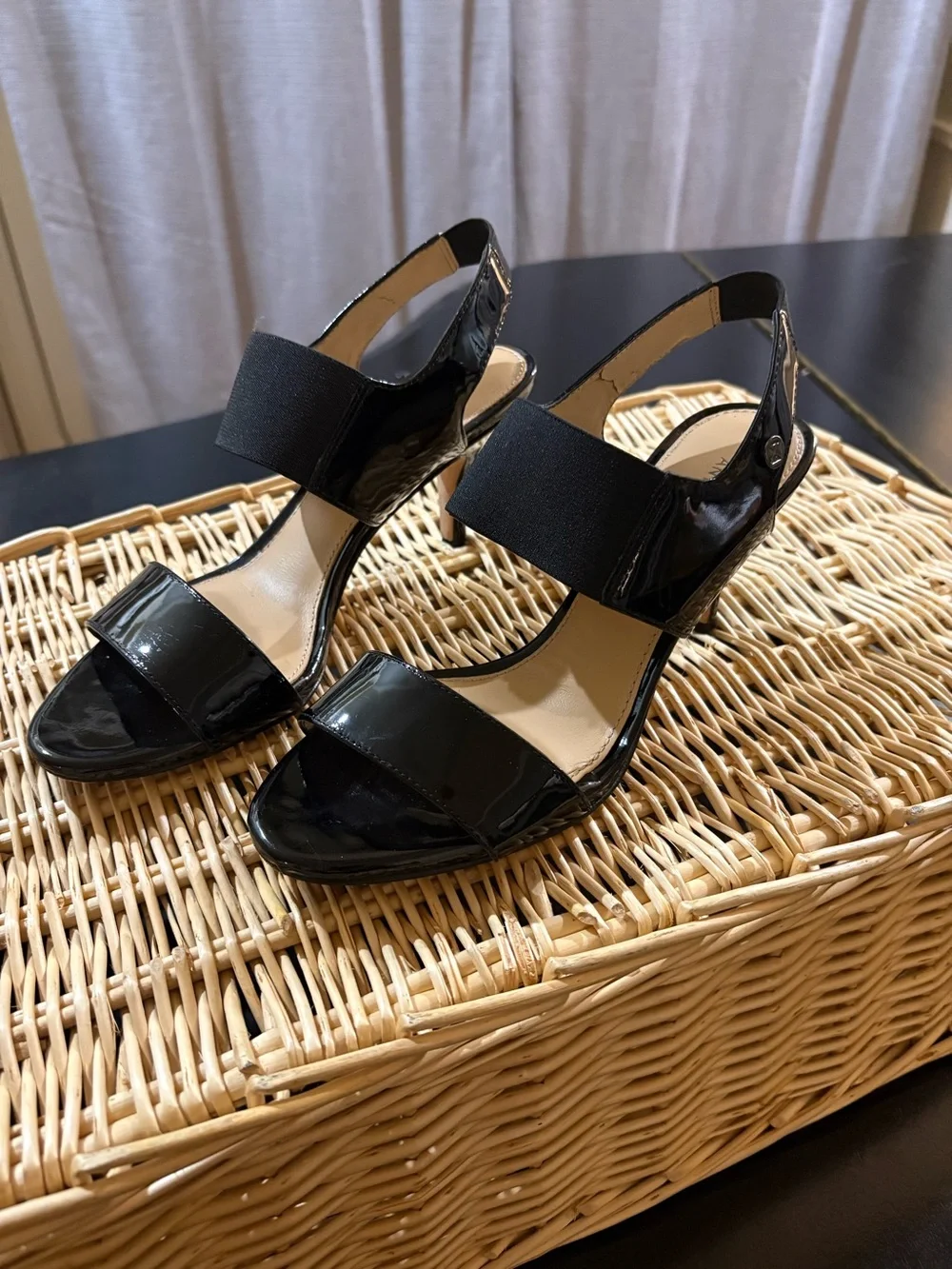 Antonio Melani Black Patent Slingback Heels with Elastic Strap - Women Shoes